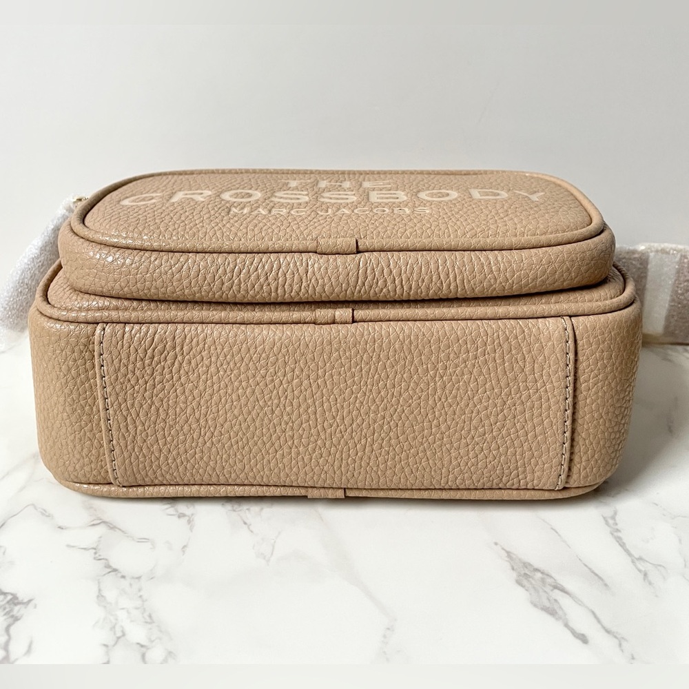 ❌SOLD ❌ New Marc Jacobs The Crossbody Bag Tan - Picture 6 of 11